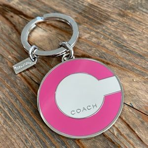 NEW COACH KEYCHAIN KEY FOB CHAIN SIGNATURE PINK SILVER